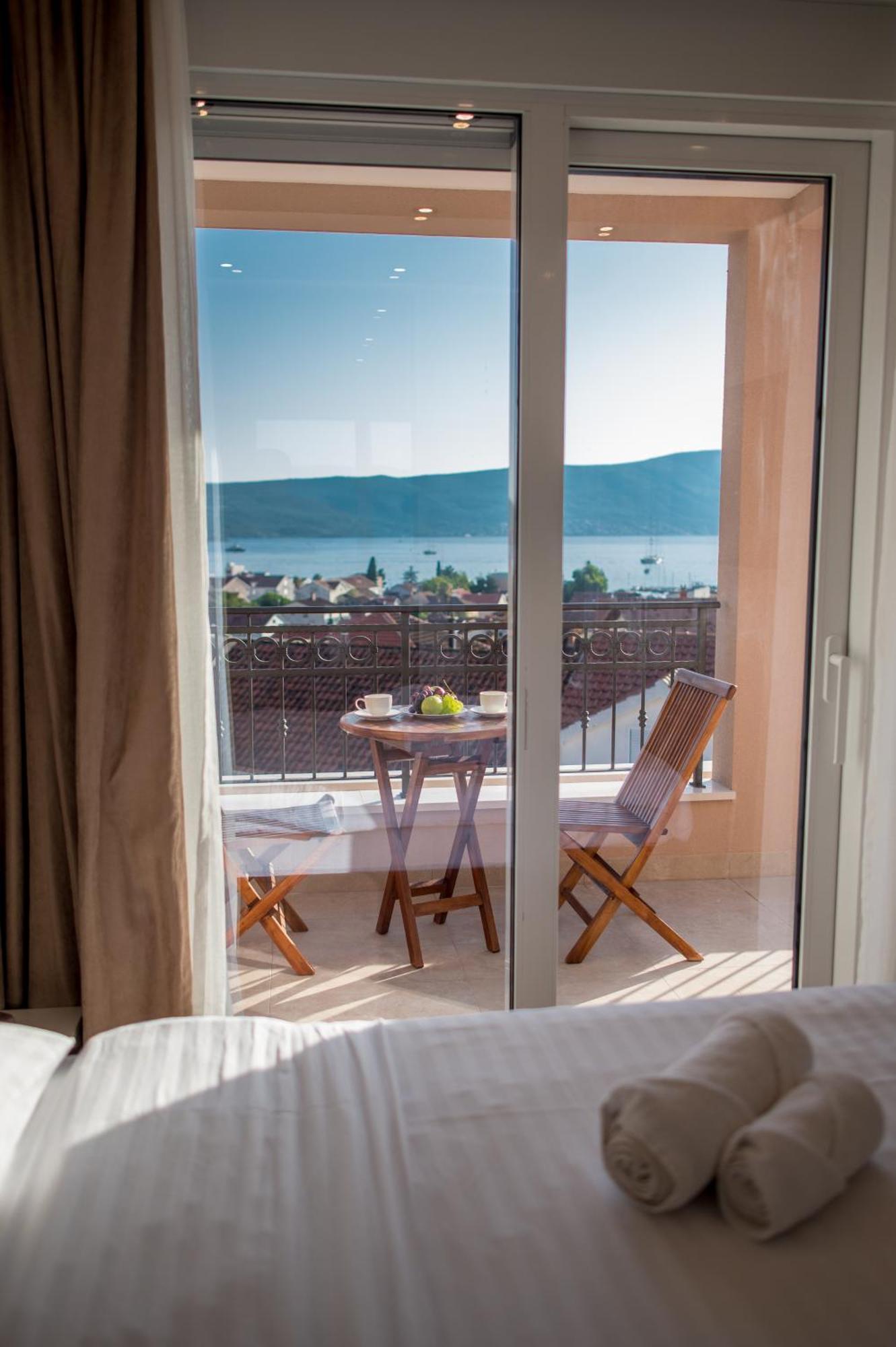 Luxury Apartments Ivanovic Tivat Exterior foto
