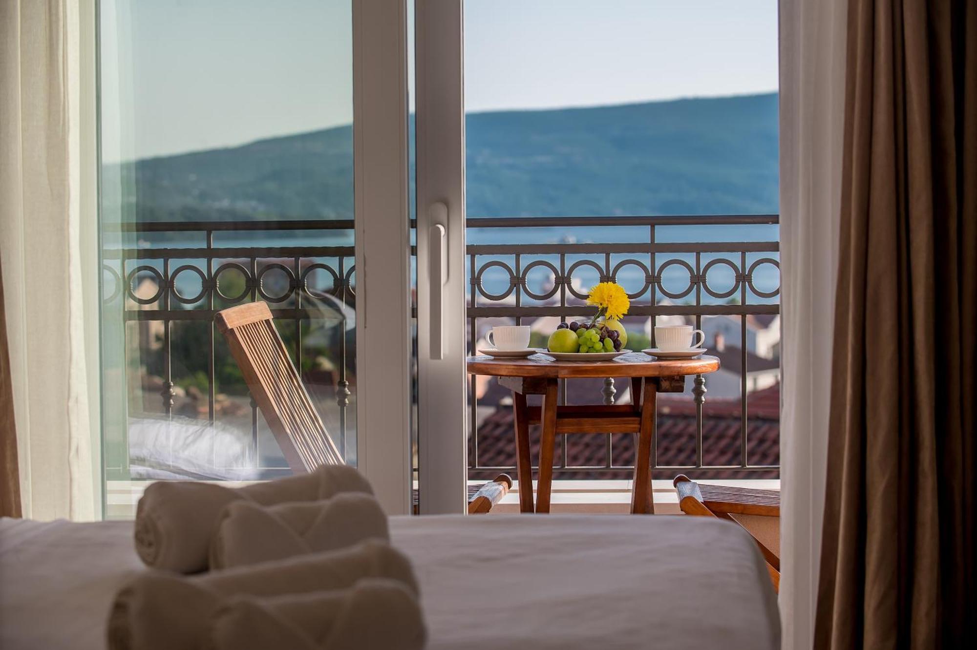 Luxury Apartments Ivanovic Tivat Exterior foto