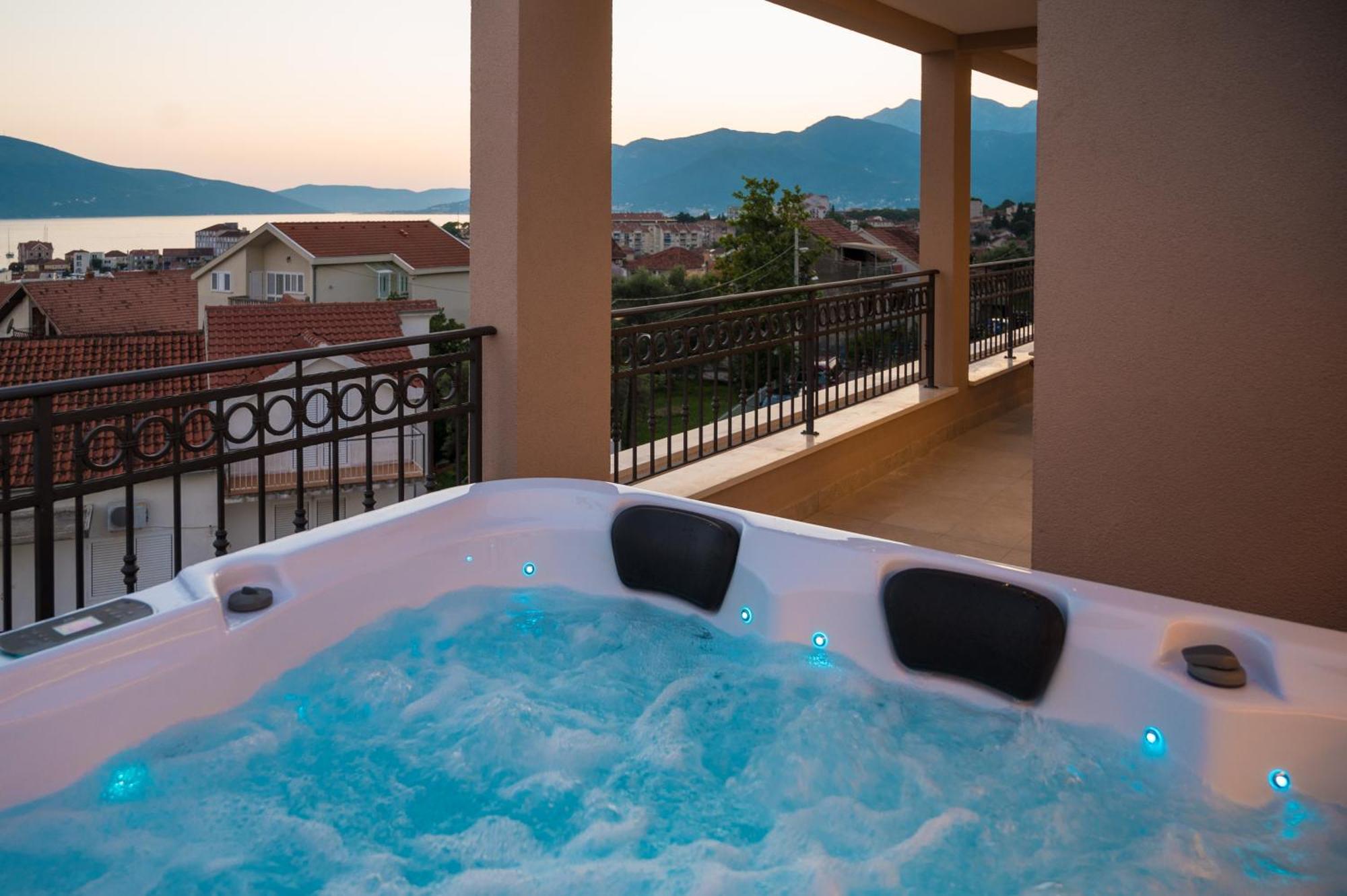 Luxury Apartments Ivanovic Tivat Exterior foto