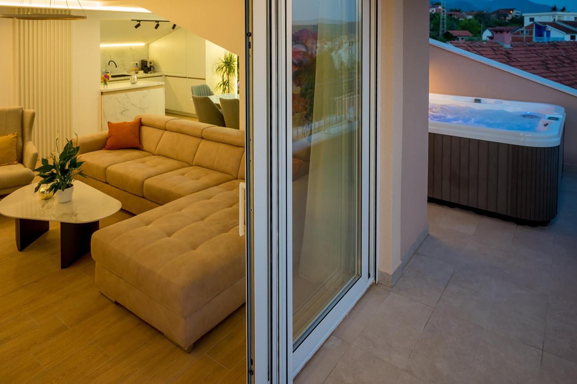 Luxury Apartments Ivanovic Tivat Exterior foto