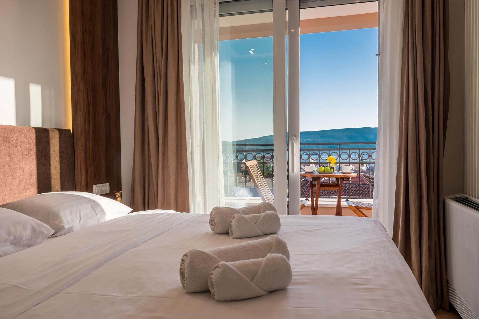 Luxury Apartments Ivanovic Tivat Exterior foto