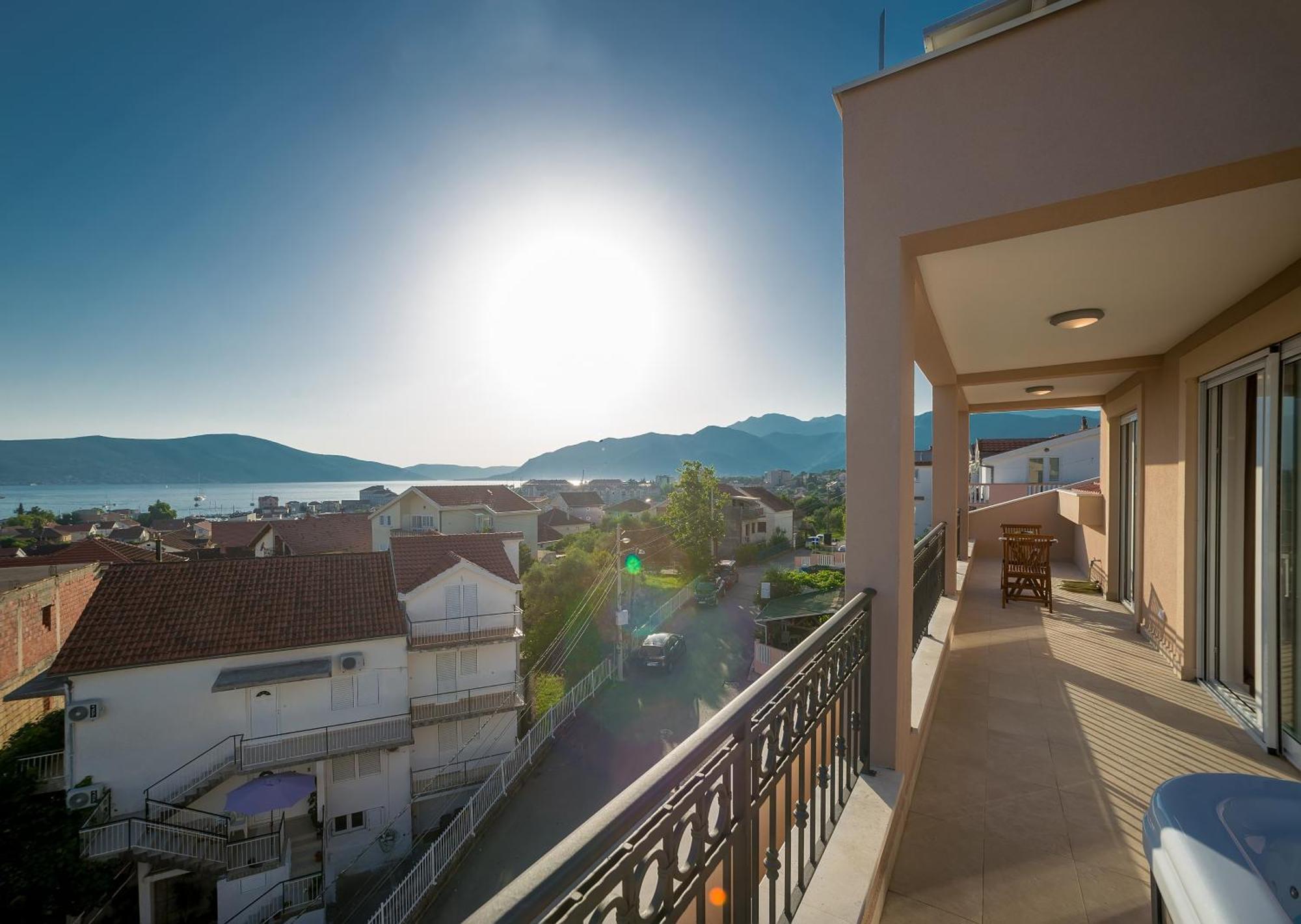 Luxury Apartments Ivanovic Tivat Exterior foto